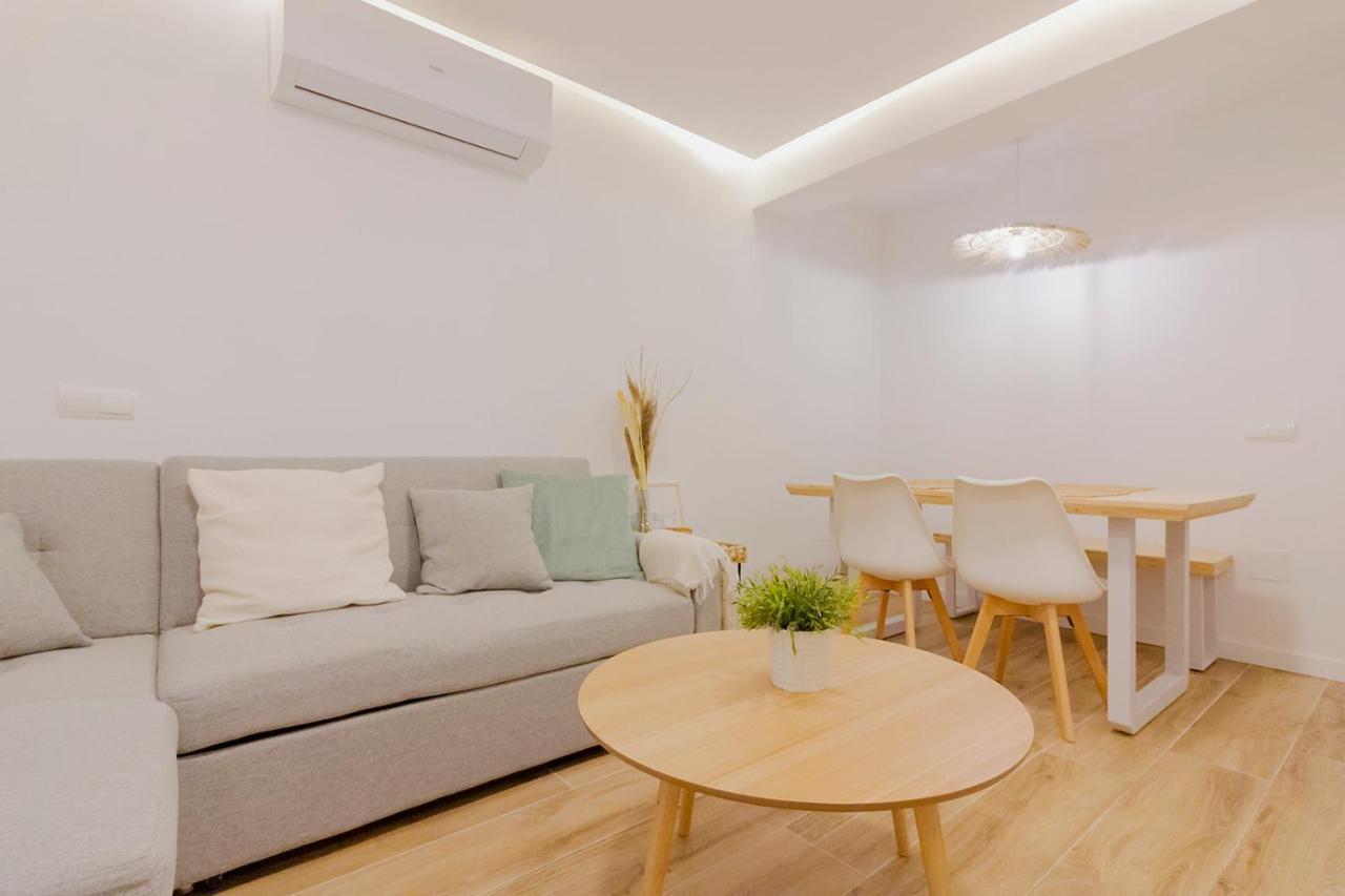 Nordik Apartments Urban - Centro "Reikiavik" Малага Екстер'єр фото